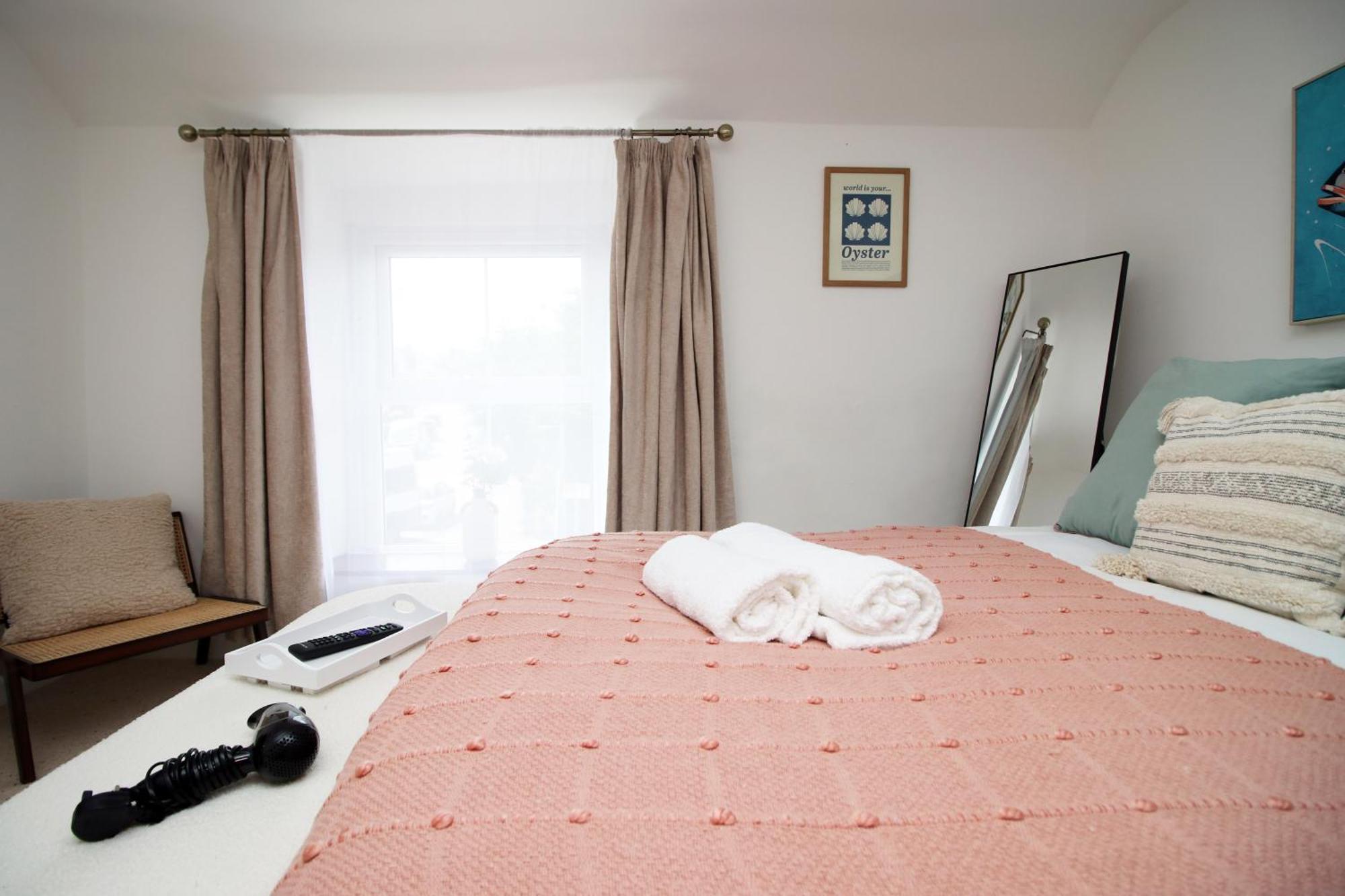 Little Gem In The Mumbles! Fishermans Cottage With Log Burner, Dog Friendly And Welcome Breakfast Hamper! Bagian luar foto