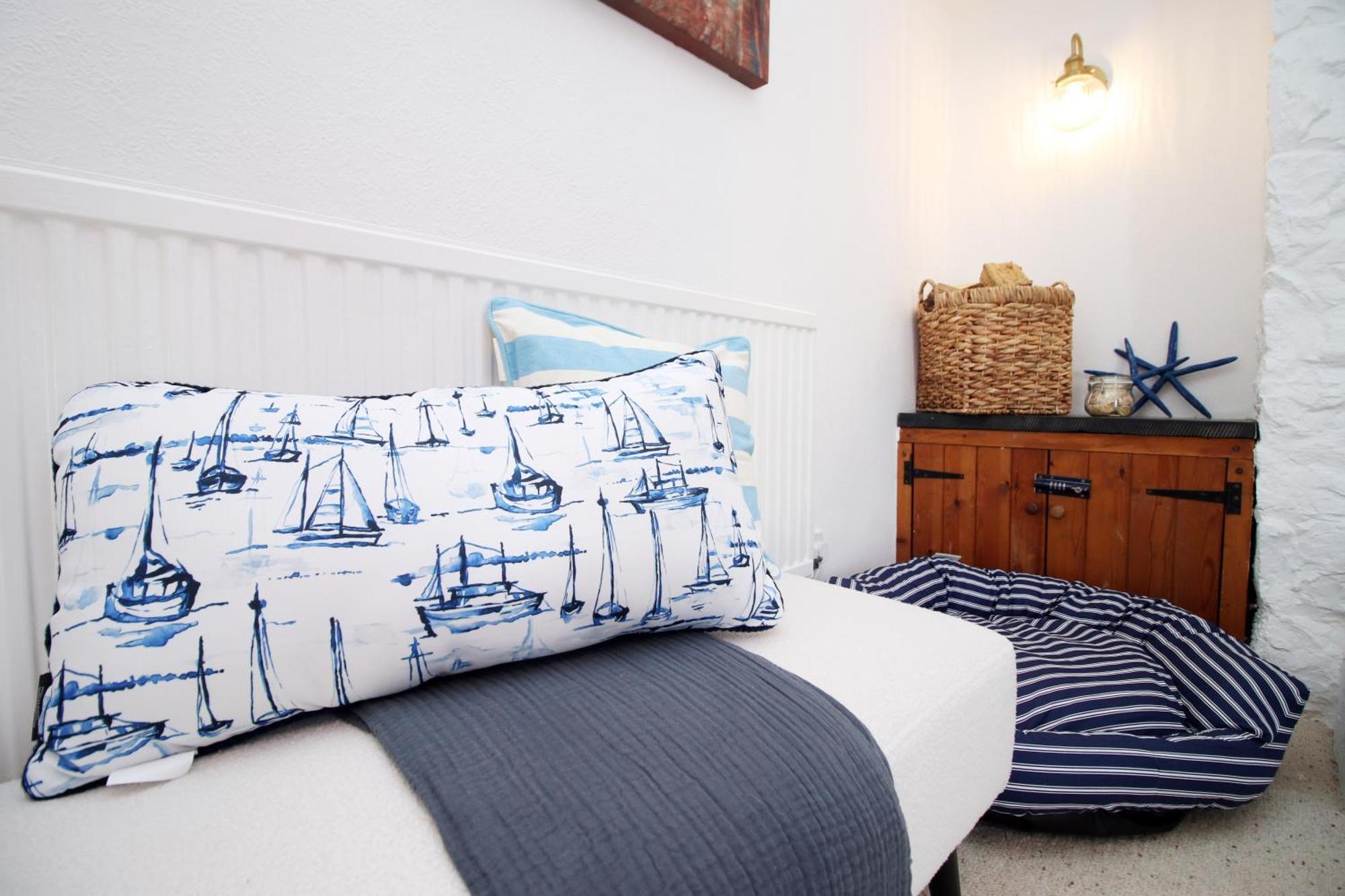 Little Gem In The Mumbles! Fishermans Cottage With Log Burner, Dog Friendly And Welcome Breakfast Hamper! Bagian luar foto