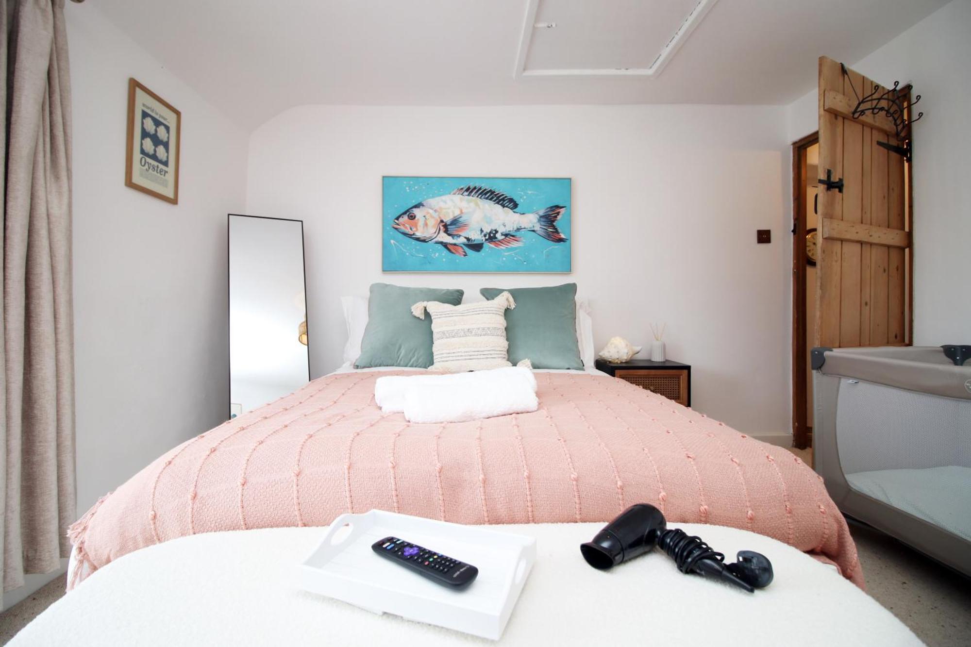 Little Gem In The Mumbles! Fishermans Cottage With Log Burner, Dog Friendly And Welcome Breakfast Hamper! Bagian luar foto