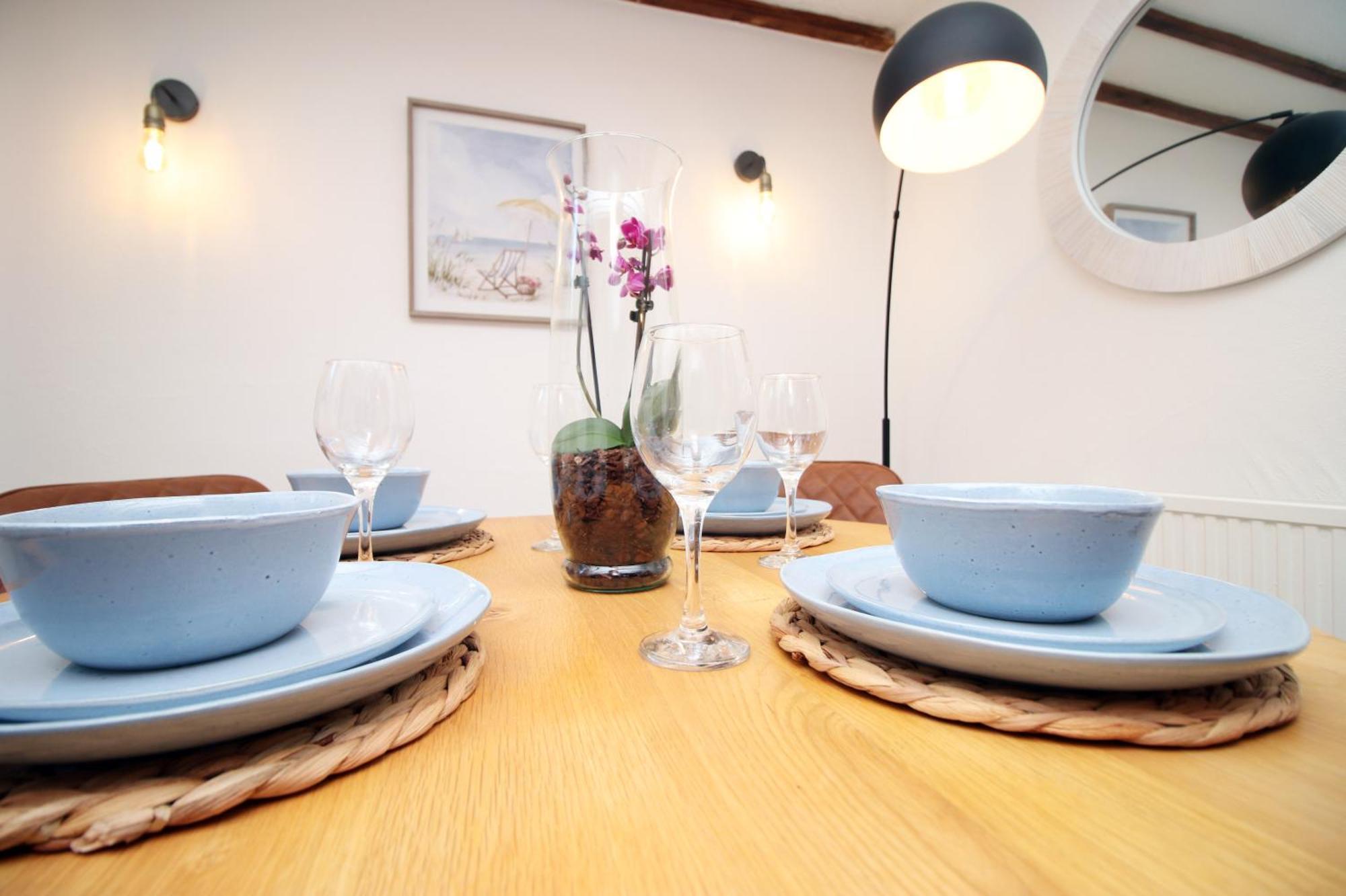 Little Gem In The Mumbles! Fishermans Cottage With Log Burner, Dog Friendly And Welcome Breakfast Hamper! Bagian luar foto